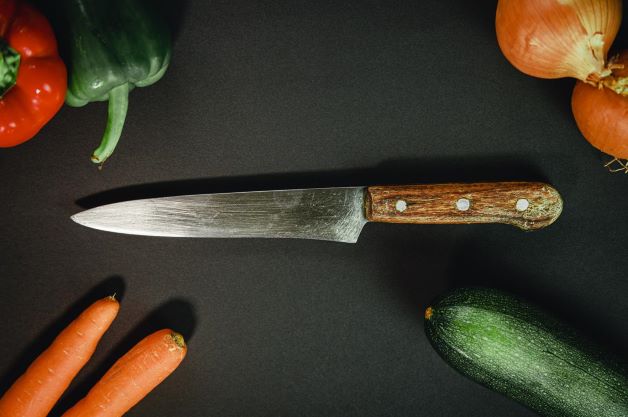 What Is the Best Material for Kitchen Knives, and Why?