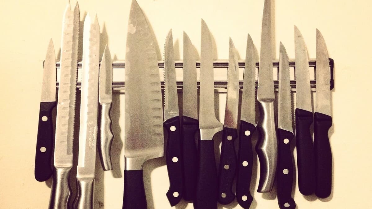 Best Knife Storage Solutions for All Types of Kitchens