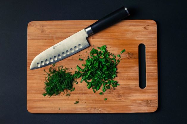 Santoku vs Chef Knife: How Are They Different?