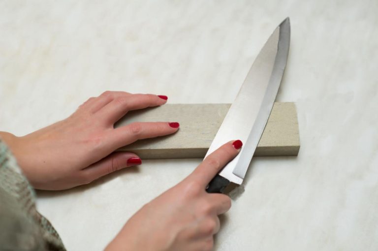 Ultimate Knife Sharpening Guide: All You Need to Know