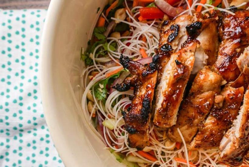 Asian noodle salad chicken thigh 