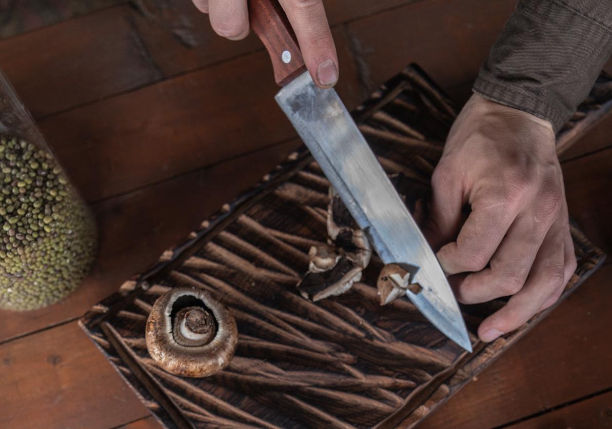 How to Sharpen a Knife Without a Sharpener (DIY) - HDMD Knives Blog