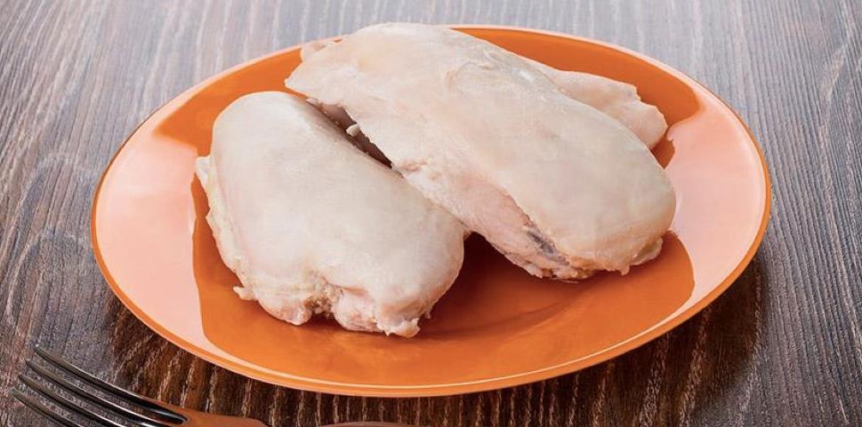 cooked chicken breasts