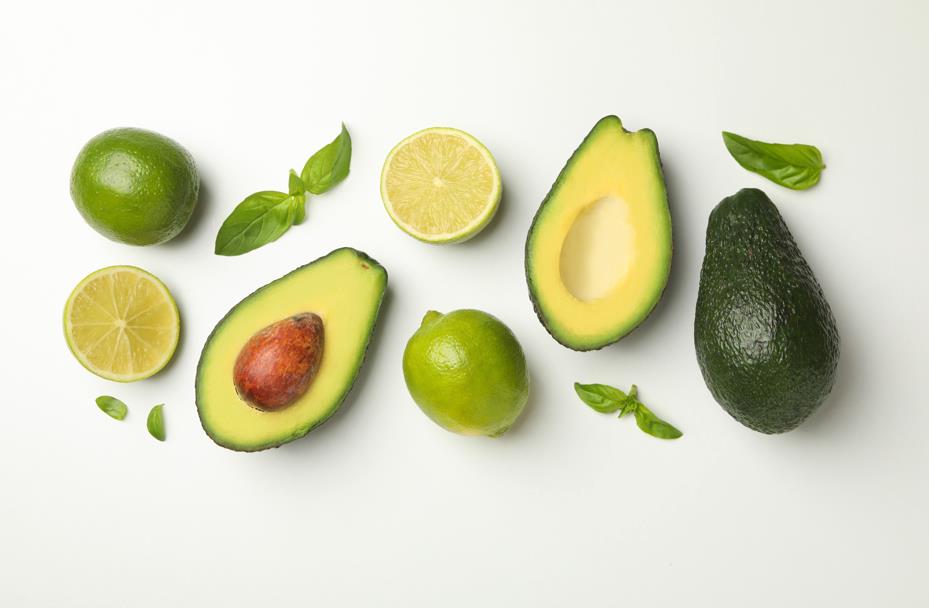 A Step-By-Step Guide to De-Pitting and Slicing an Avocado – Schmidt Bros.