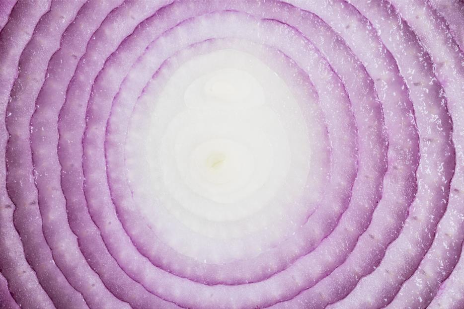 9 Tips to Chop an Onion Without Crying