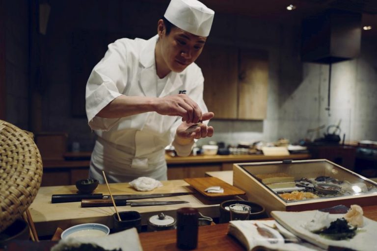 Yanagiba The Essential Japanese Sushi Knife