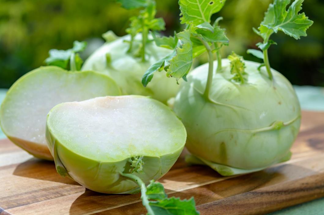 How to Cut Kohlrabi - The Right Way