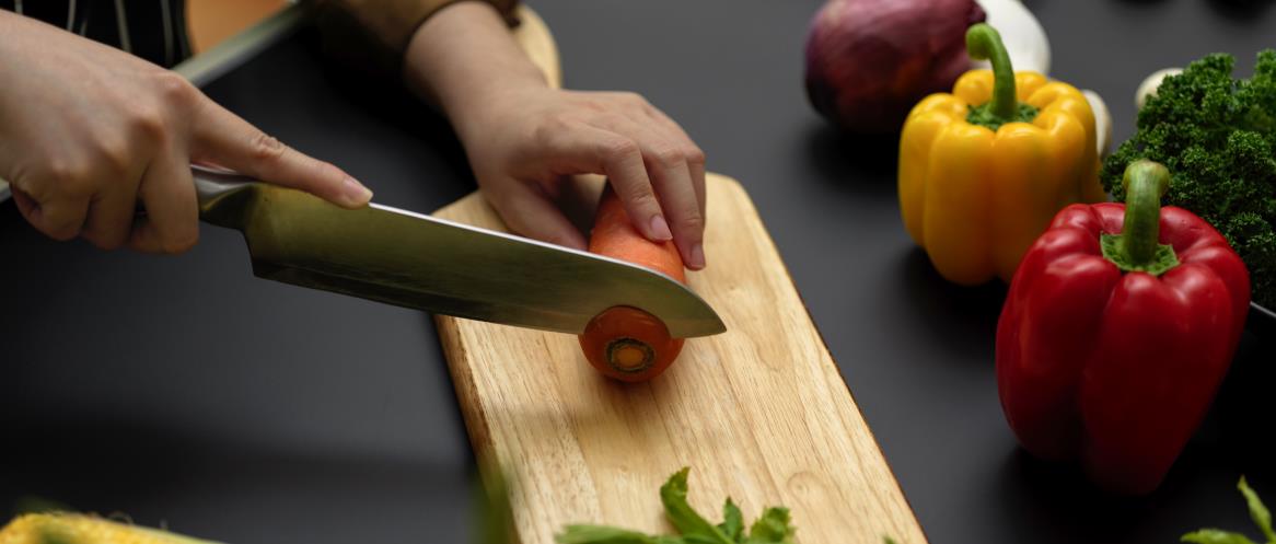 Anatomy of a chef knife 