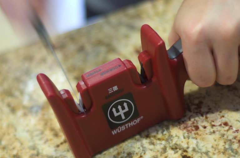 Whetstone vs Sharpener Which One Is a Better Tool and Why? HDMD