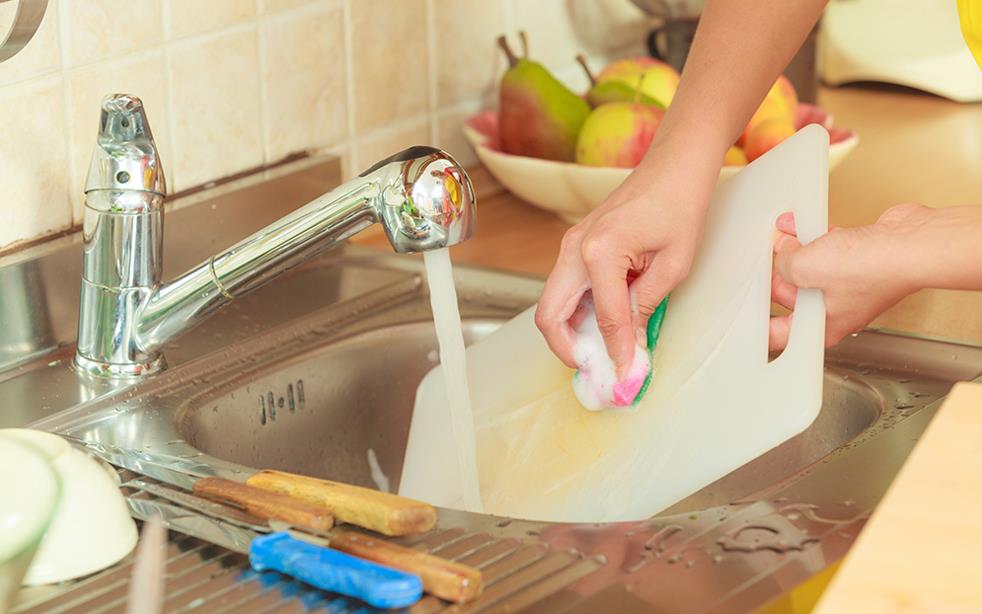 Cleaning a cutting board