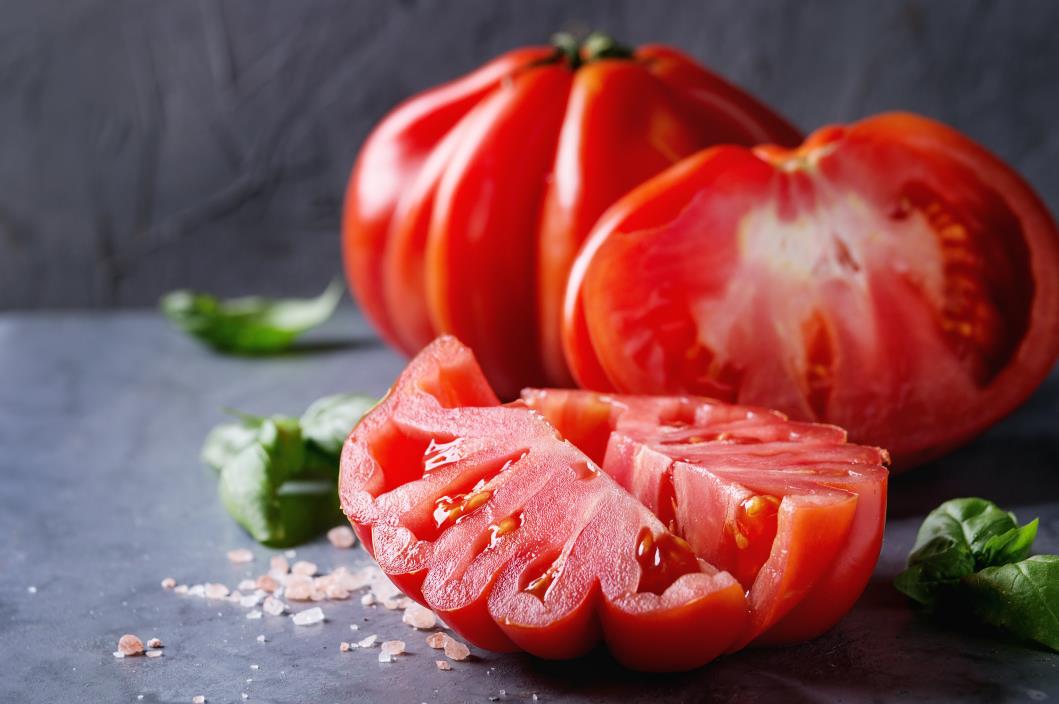 How to Core, Peel, and Seed a Tomato