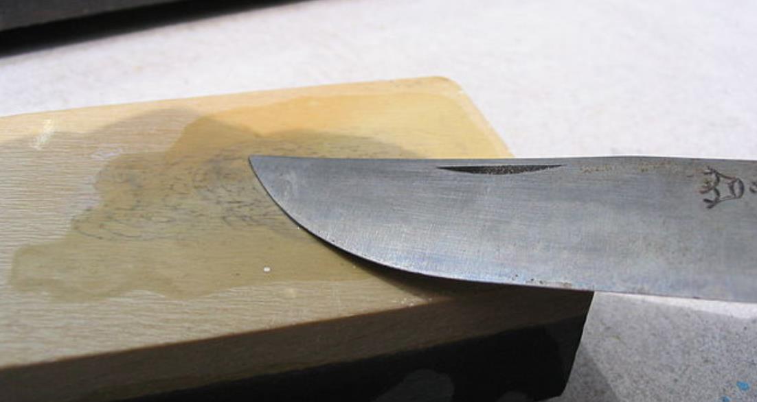 Knife sharpening