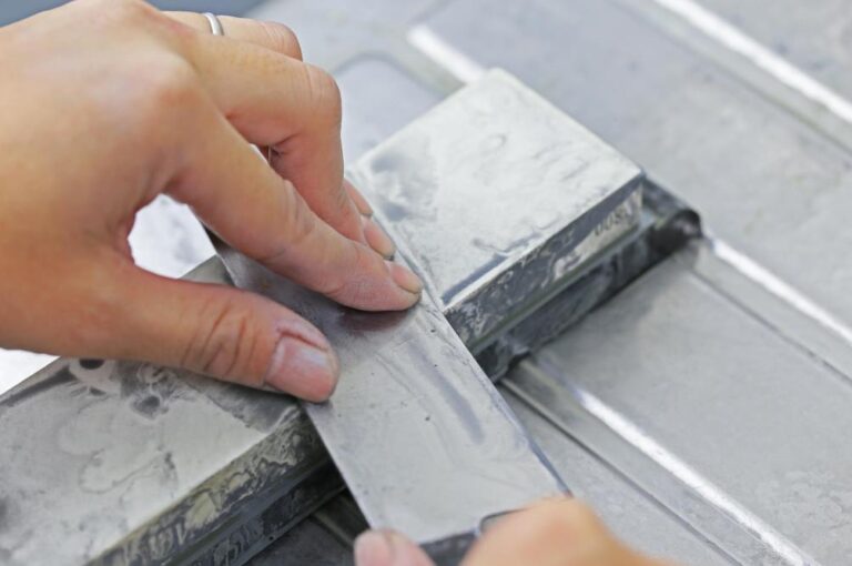 What Is a Whetstone and How to Use One? HDMD Knives Blog