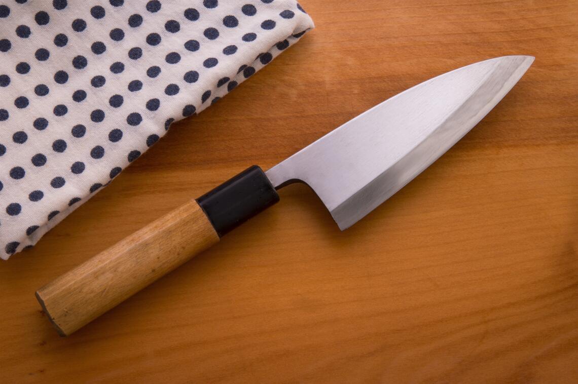 deba knife