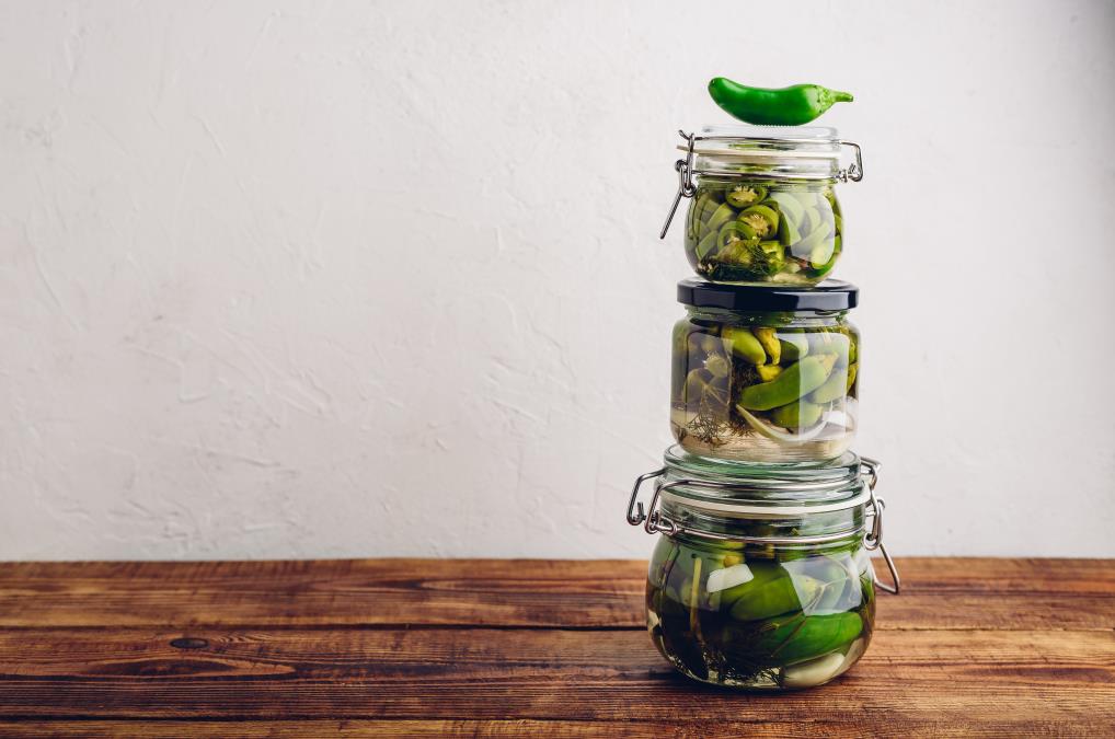 Quick pickled garlic jalapenos