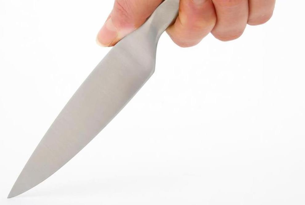 Best Chef Knife for Small Hands in 2022