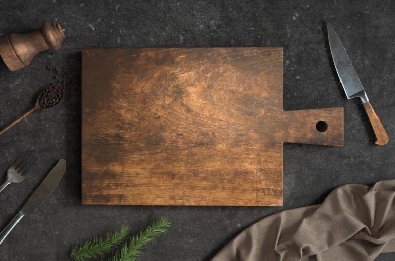 Why Cherry Wood Makes a Great Material for Cutting Boards HDMD Knives
