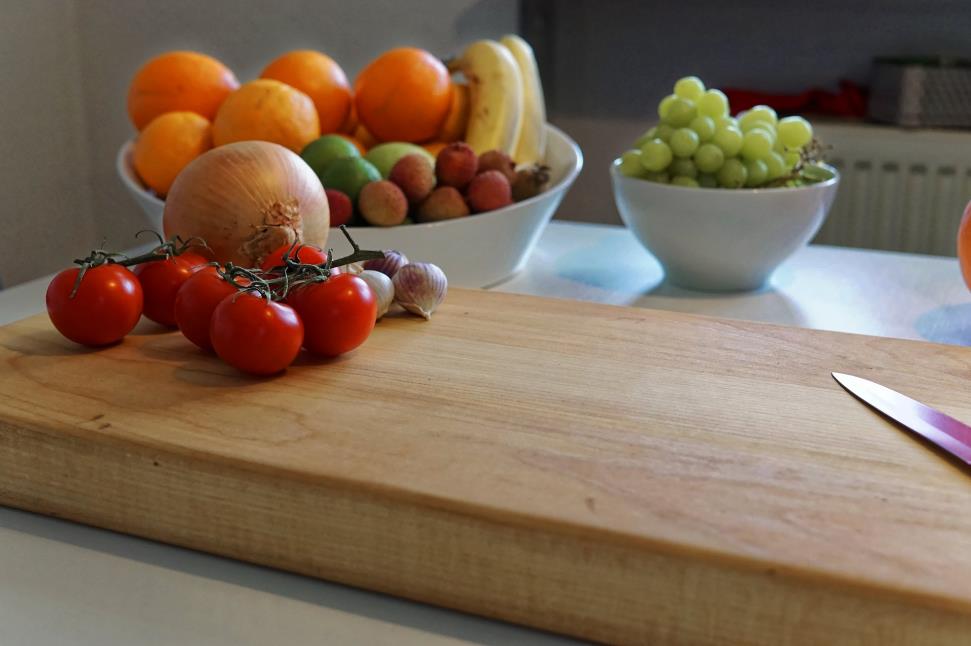 Are mahogany cutting board  good