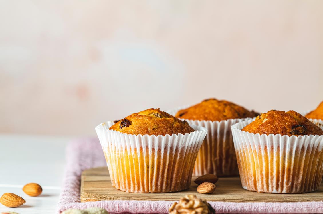 Use orange peels to bake muffins 
