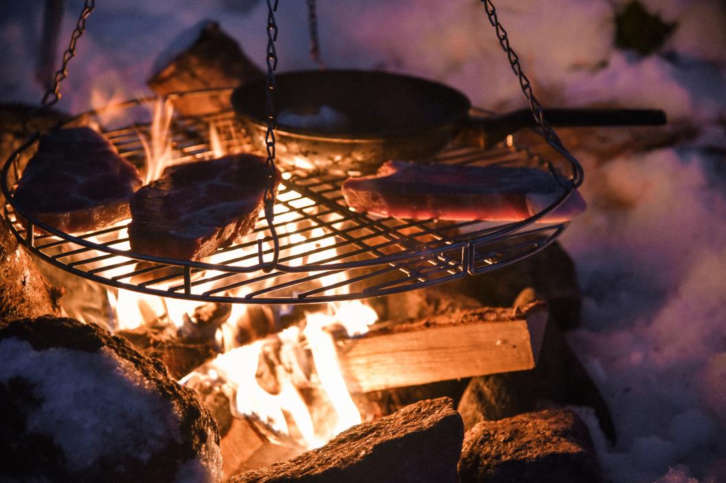 How to Cook Over a Campfire Guide, Tips, and Recipes