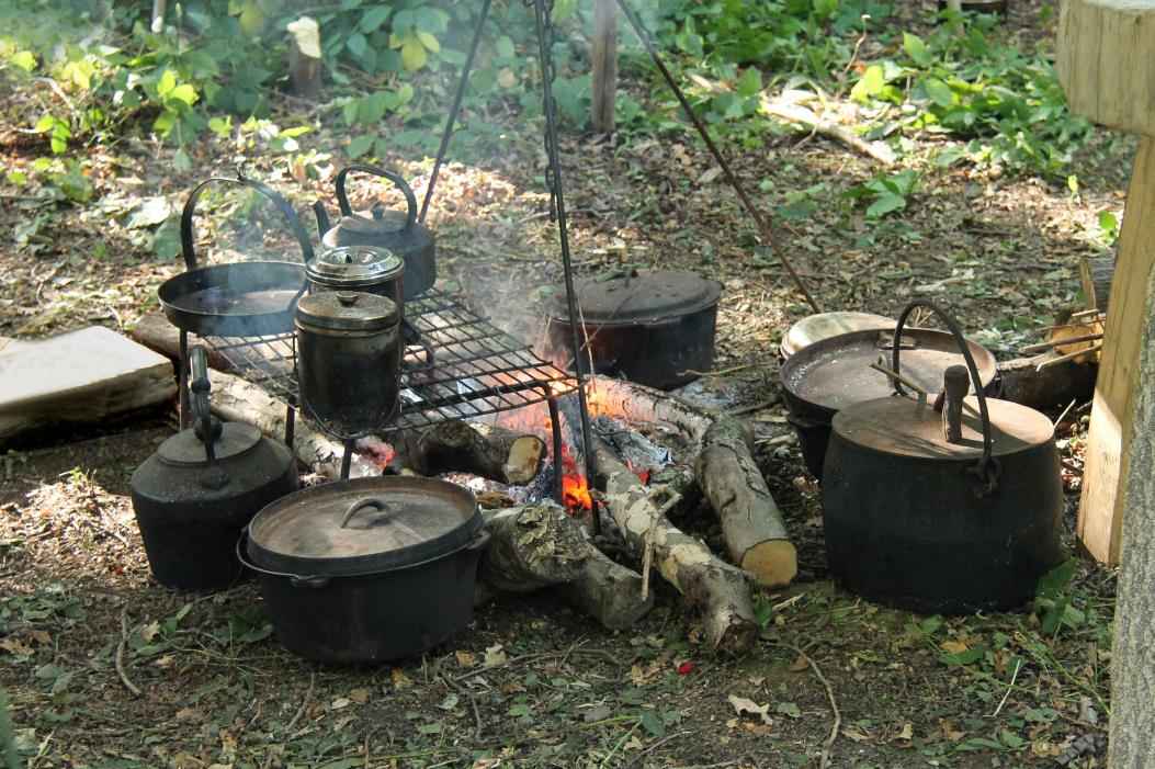 explore the different camping methods